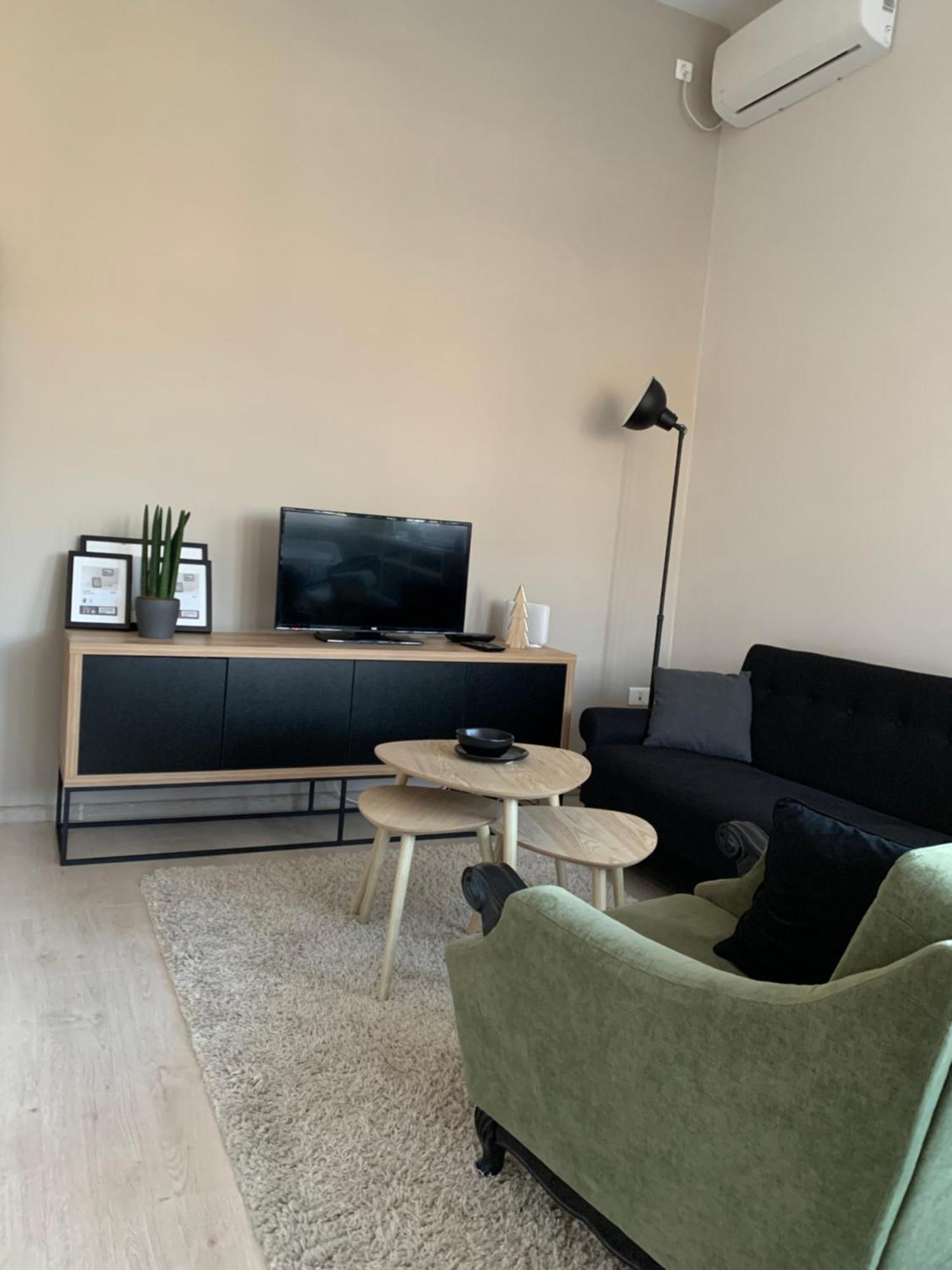 Studio Apartman Park Galerija Apartment Osijek Exterior foto
